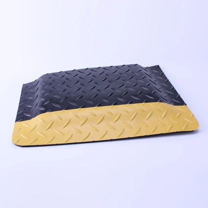 Customized Black Anti slip PVC Surface Anti-static ESD Cushion Anti-fatigue Floor Mat for Grounding in ESD Areas